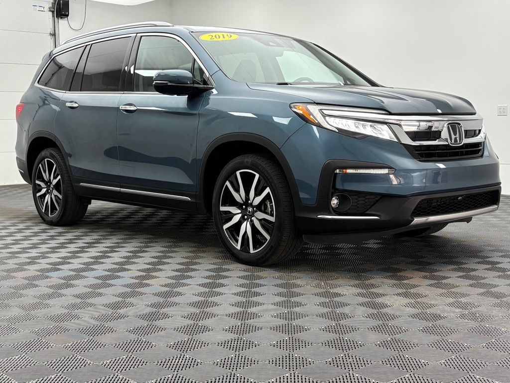 Gray (Steel Sapphire Metallic) 2019 Honda Pilot SUV / Crossover All-Wheel Drive 9-Speed Automatic