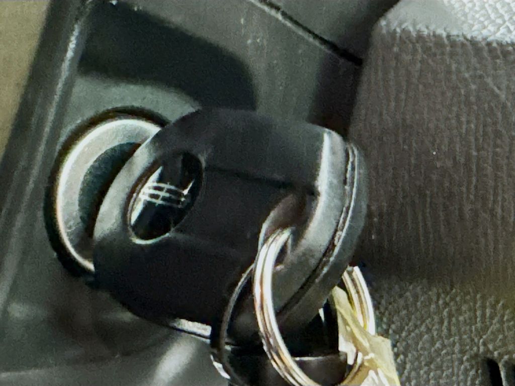 Used Car 2013 Lincoln Navigator L  Base For Sale Under $10,000 In Austin, Texas