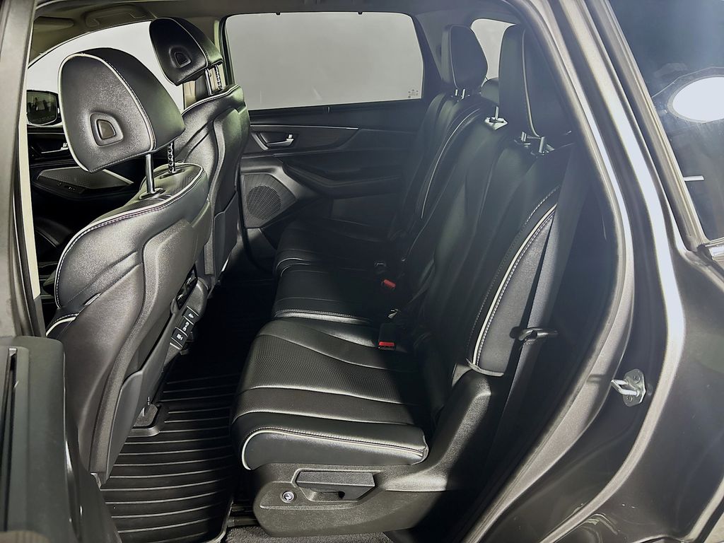 2022 Acura MDX Advance