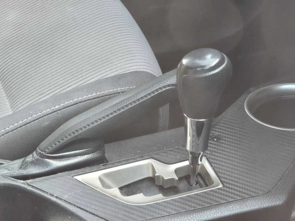 Used 2013 Red Toyota XLE image 14