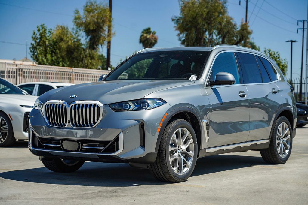 2025 BMW X5 xDrive40i 5