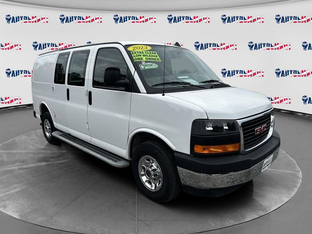 2023 GMC Savana 1500