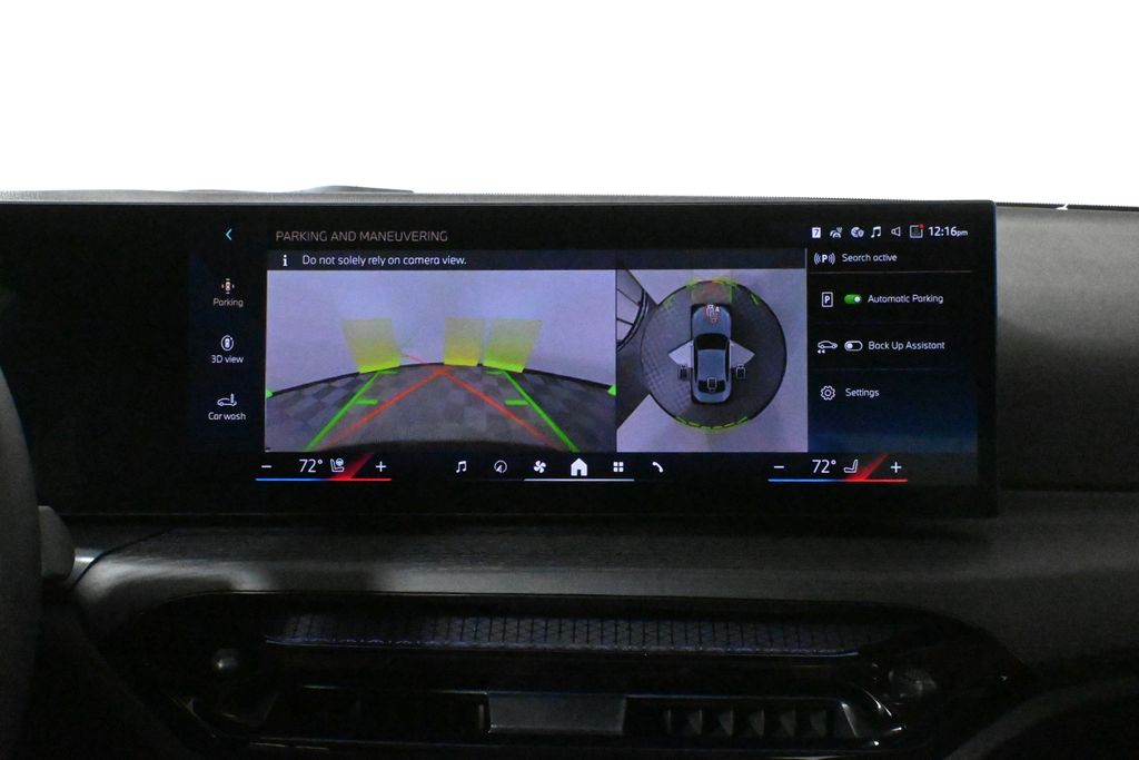 Thumbnail: 2026 BMW 2 Series - 23