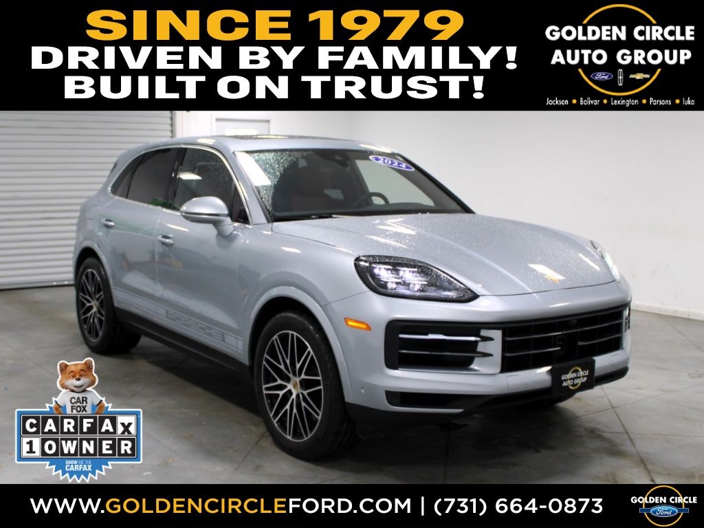 Dolomite Silver Metallic 2024 Porsche Cayenne AWD SUV / Crossover All-Wheel Drive 8-Speed Automatic