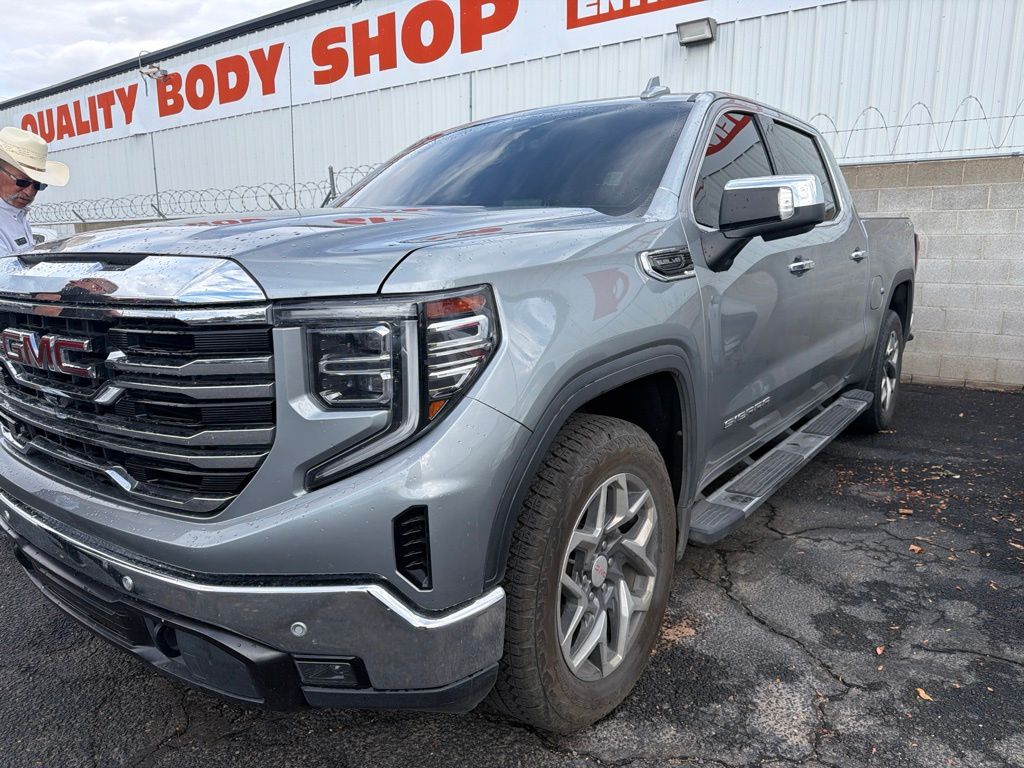 2024 GMC Sierra 1500 SLT Crew Cab 4WD   
