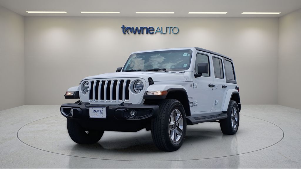 Bright White Clearcoat 2021 Jeep Wrangler Unlimited Sahara 4WD SUV / Crossover Four-Wheel Drive 8-Speed Automatic