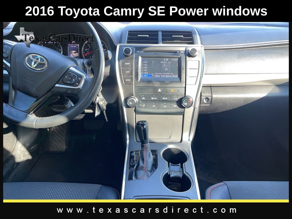 2016 Toyota Camry SE 7