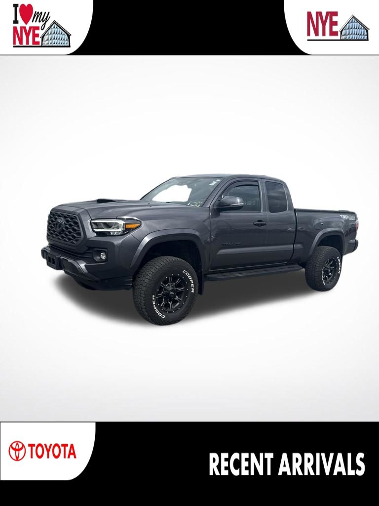 Magnetic Gray Metallic 2021 Toyota Tacoma Pickup Truck Four-Wheel Drive 6-Speed Automatic