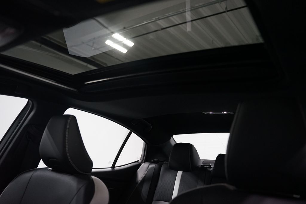 Thumbnail: 2025 Toyota Camry - 26