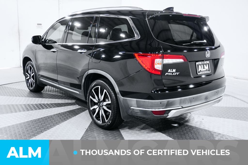 Used 2021 Black Honda Touring image 4