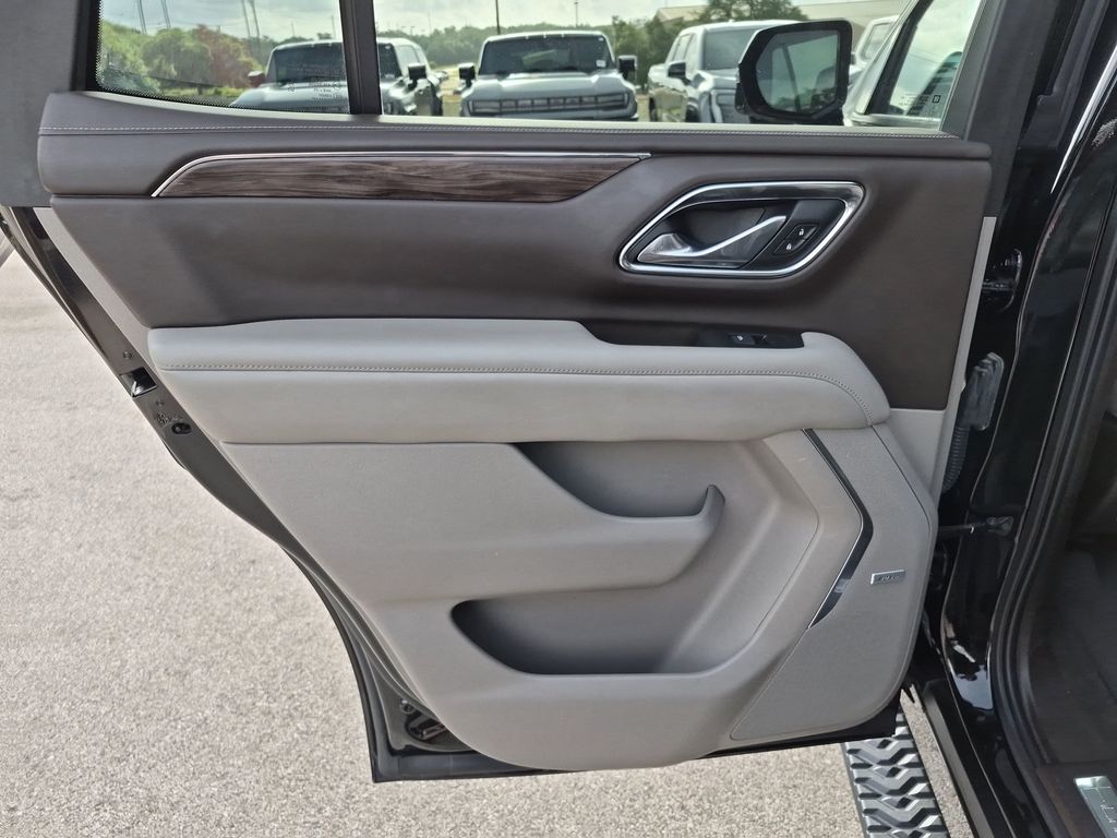 Used Car 2021 Chevrolet Tahoe  Z71 For Sale Under $50,000 In Austin, Texas