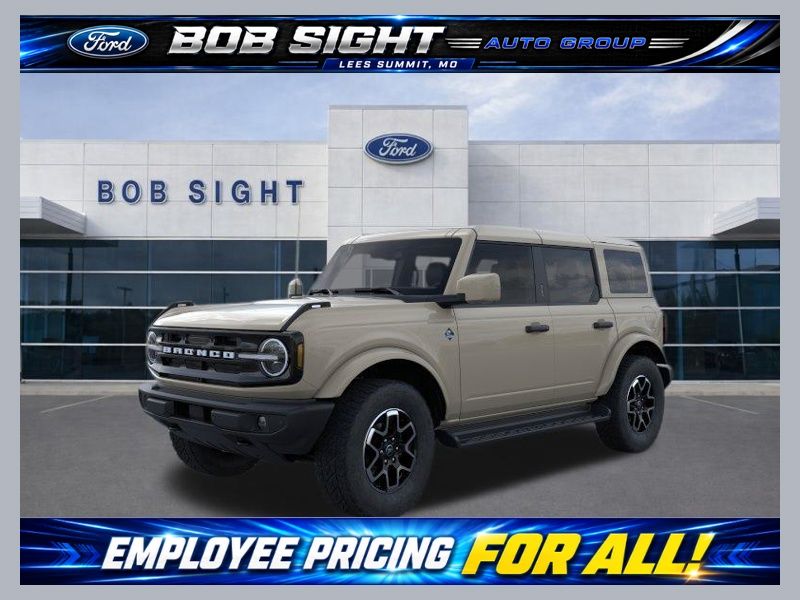 2026 Ford Bronco Outer Banks