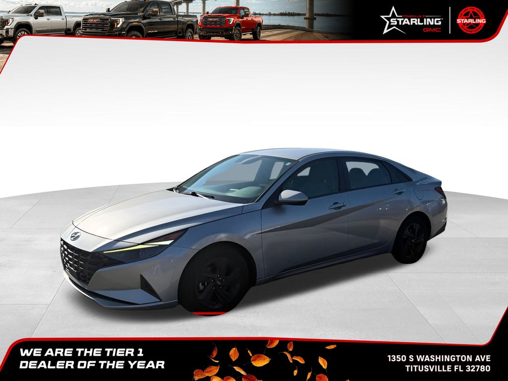 Shimmering Silver Pearl 2021 Hyundai Elantra Sedan Front-Wheel Drive Continuously Variable Transmission