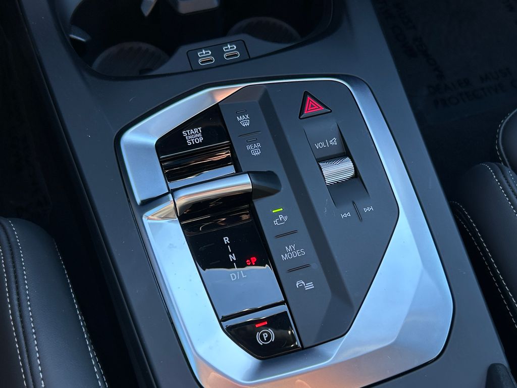 Thumbnail: 2025 BMW 2 Series - 28