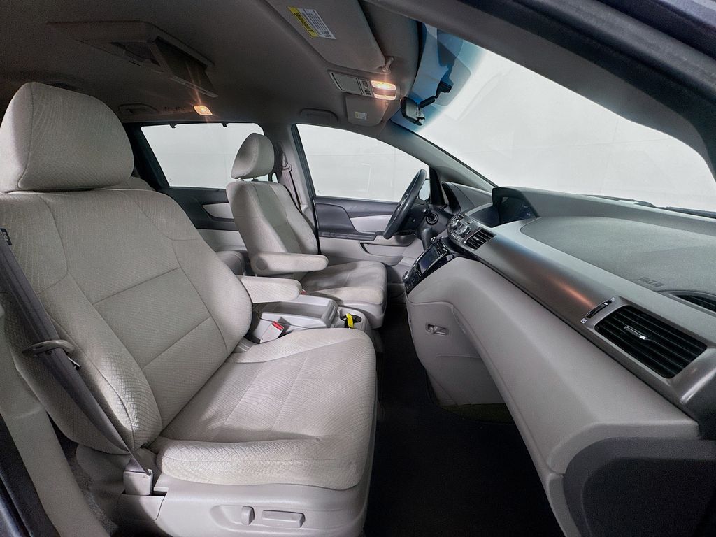 Used Car 2016 Honda Odyssey  Se For Sale Under $15,000 In Austin, Texas