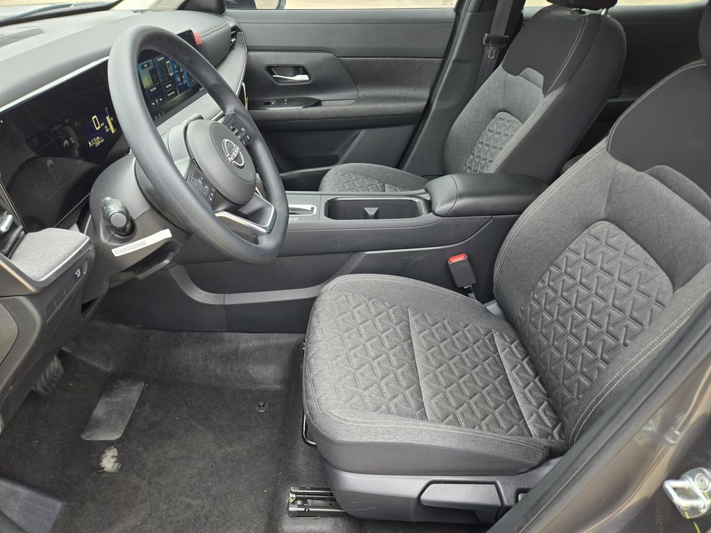 2026 Nissan Kicks SV - 11