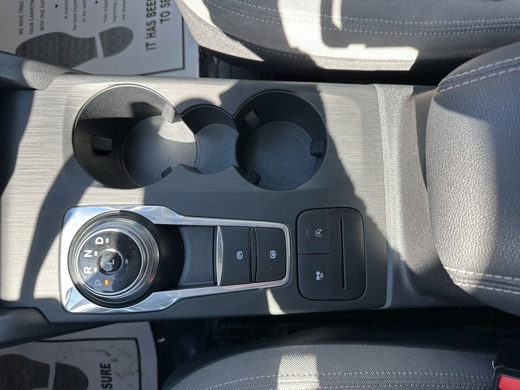 2021 Carbonized Gray Metallic Ford Escape SE FWD SUV
