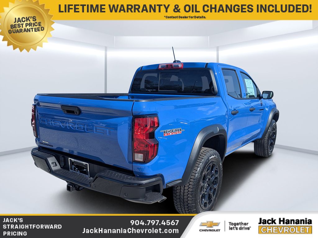 View vehicle photo 3