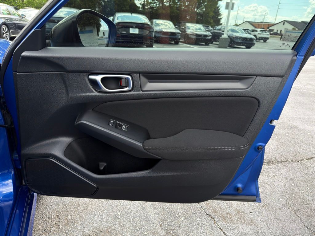 Thumbnail: 2022 Honda Civic - 24