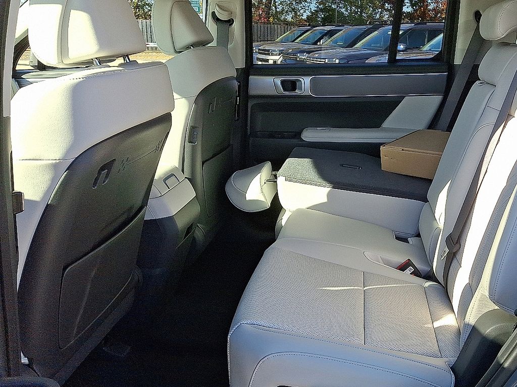 Thumbnail: 2026 Hyundai Santa Fe - 7