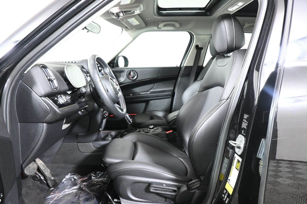 Thumbnail: 2022 MINI Cooper Countryman - 3