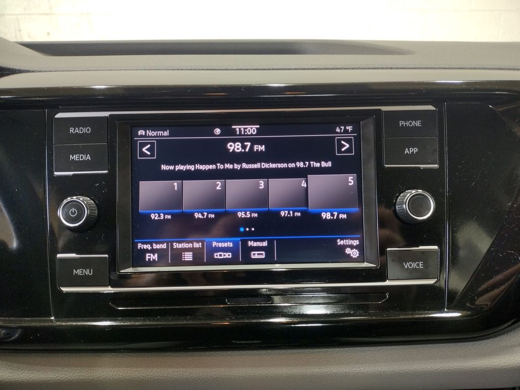 2024 Volkswagen Taos 1.5T S