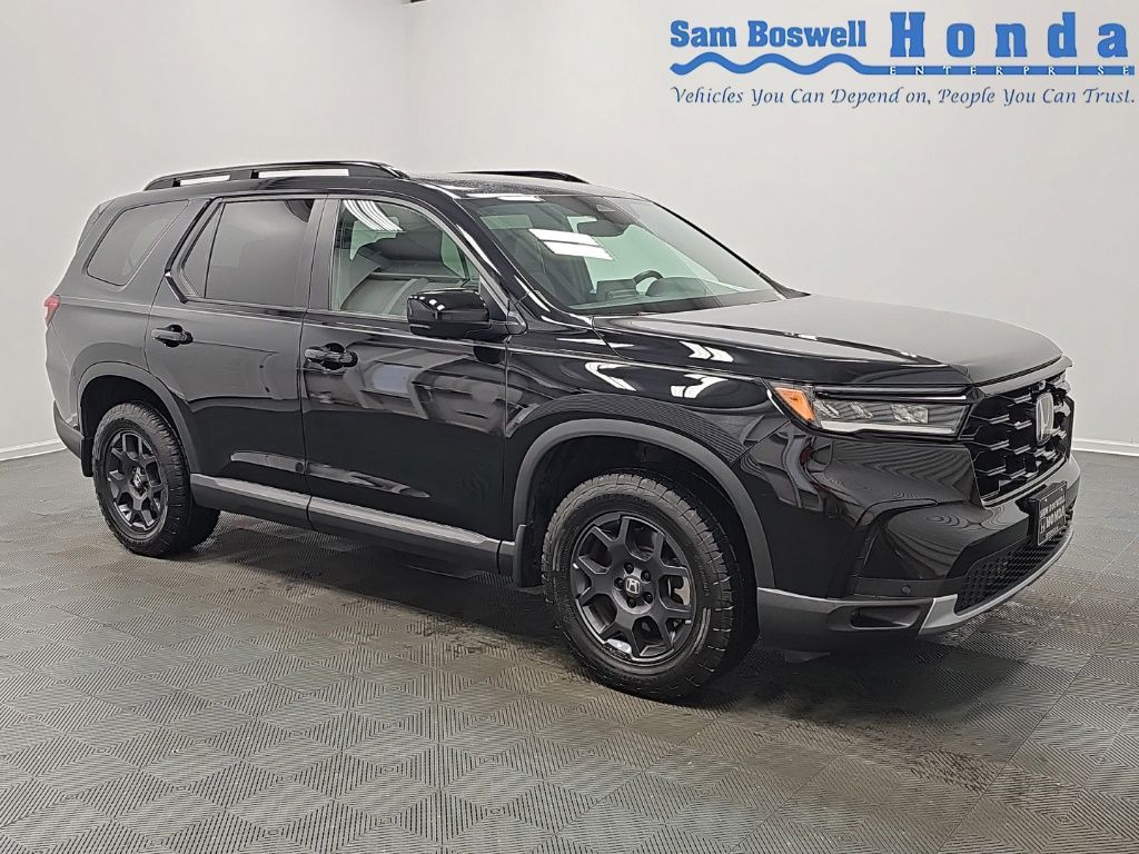 Crystal Black Pearl 2025 Honda Pilot SUV / Crossover All-Wheel Drive Automatic