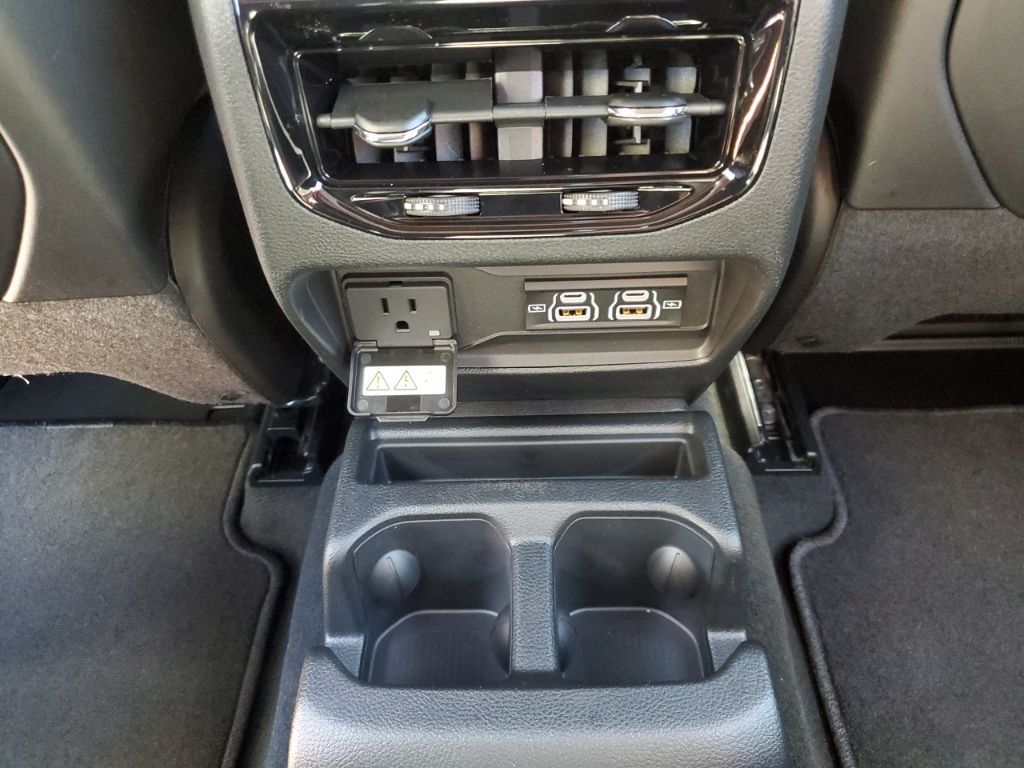 New Car 2025 Jeep Grand Cherokee L  For Sale Under $50,000 In Austin, Texas