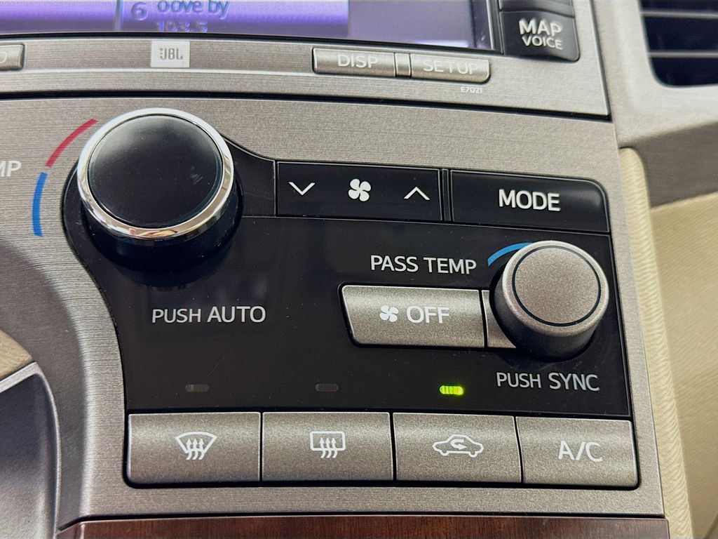 Used Car 2009 Toyota Venza  Base For Sale Under $10,000 In Austin, Texas