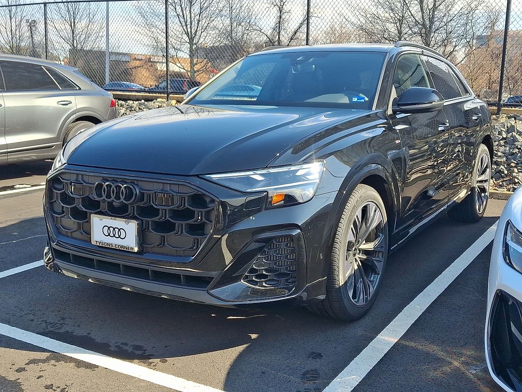 Thumbnail: 2026 Audi Q8 - 1