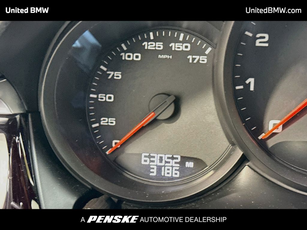 Thumbnail: 2020 Porsche Macan - 14