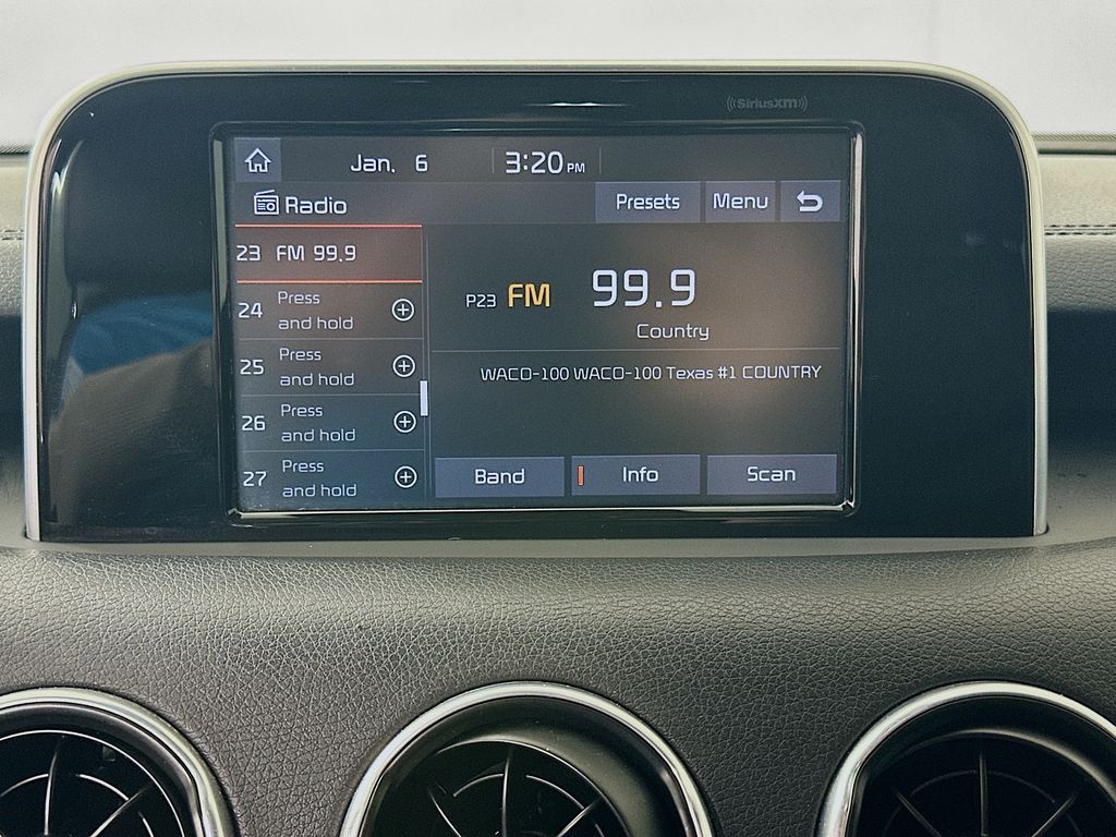 Thumbnail: 2018 Kia Stinger - 14