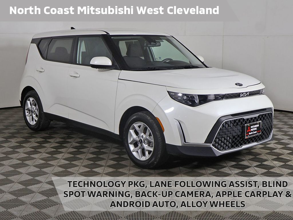 2023 Kia Soul LX
