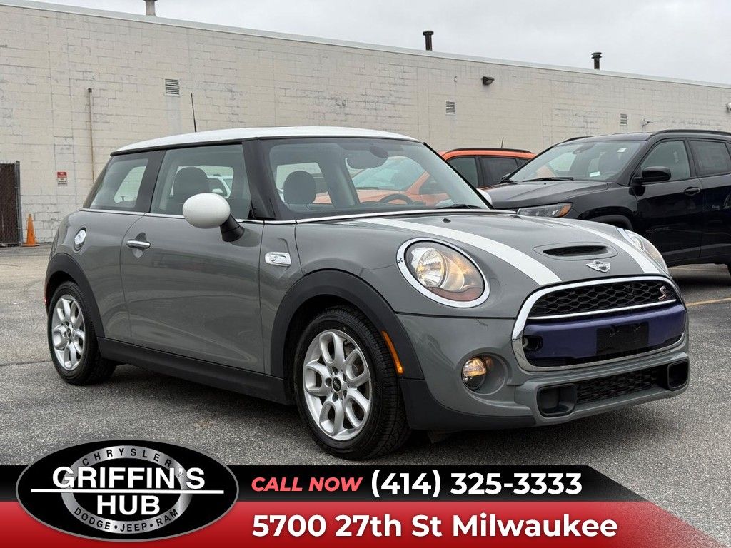 2015 MINI Cooper S 2-Door Hatchback FWD