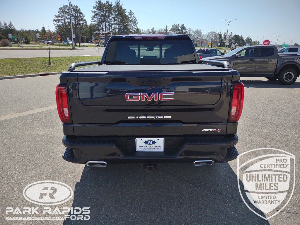 2023 GMC Sierra 1500 AT4 photo