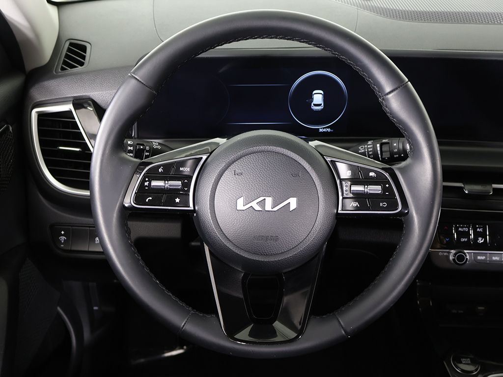 Used 2024 Green Kia S image 35