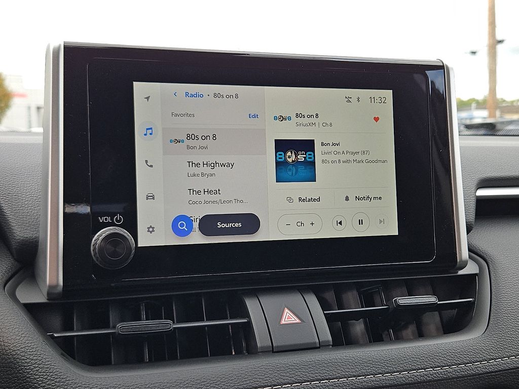 Thumbnail: 2025 Toyota RAV4 - 16