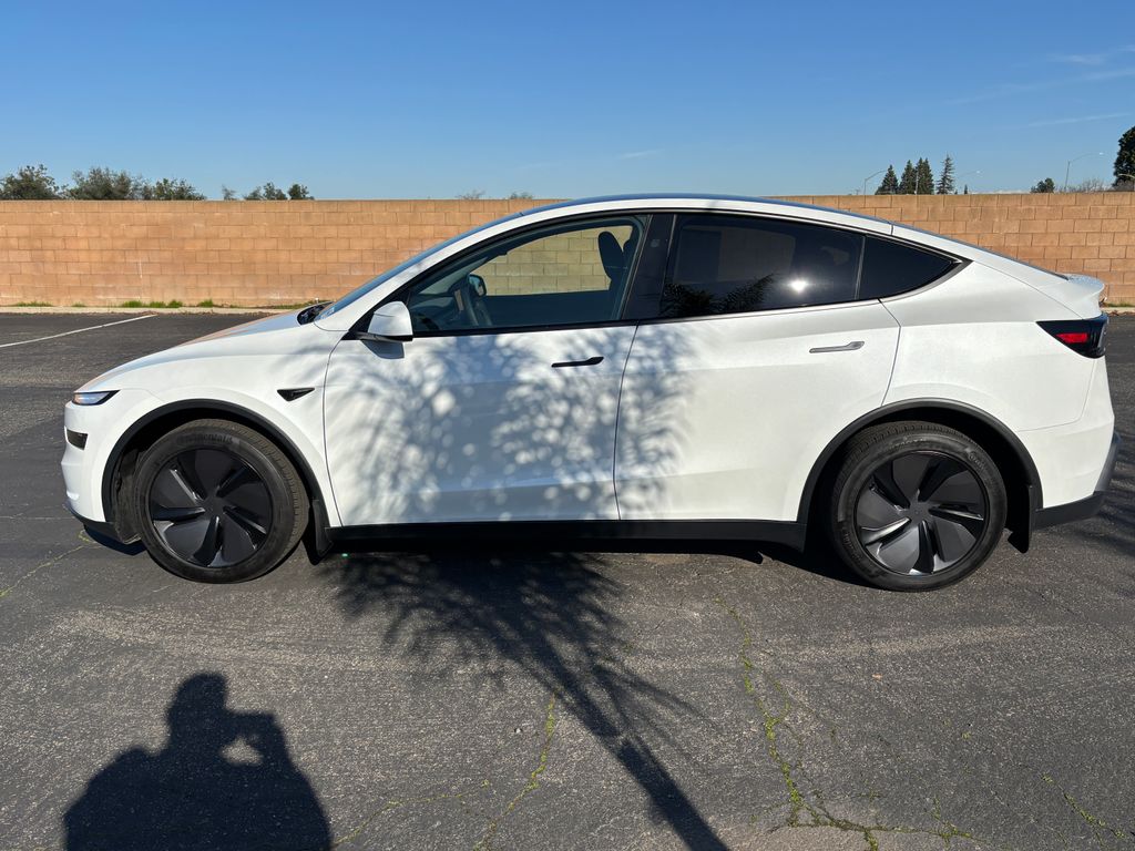 Thumbnail: 2026 Tesla Model Y - 8