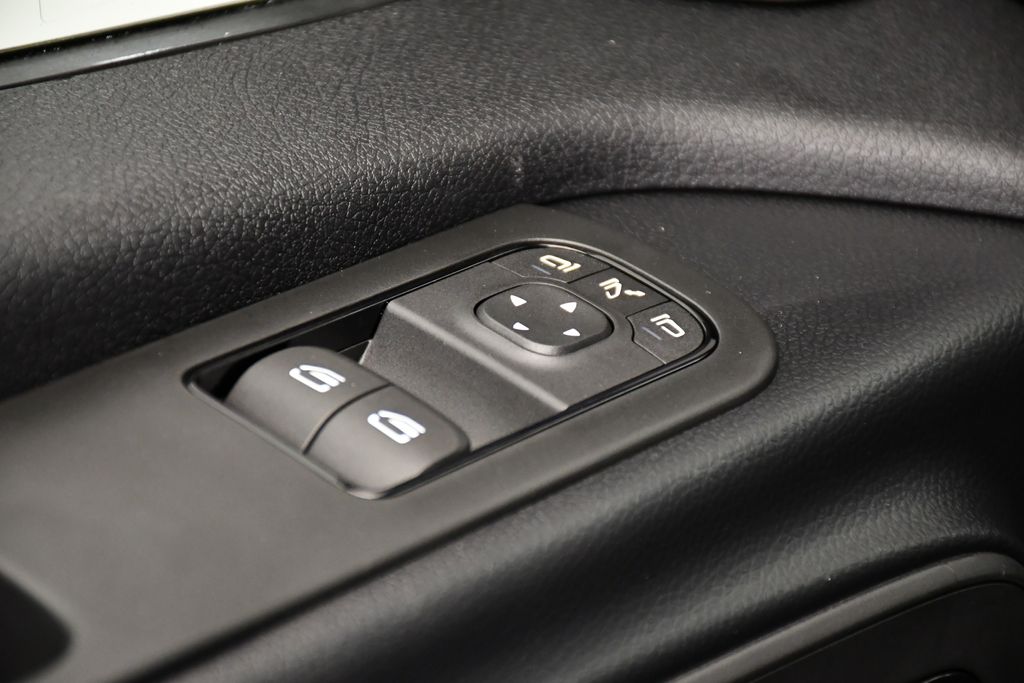 Thumbnail: 2026 Mercedes-Benz Sprinter - 22