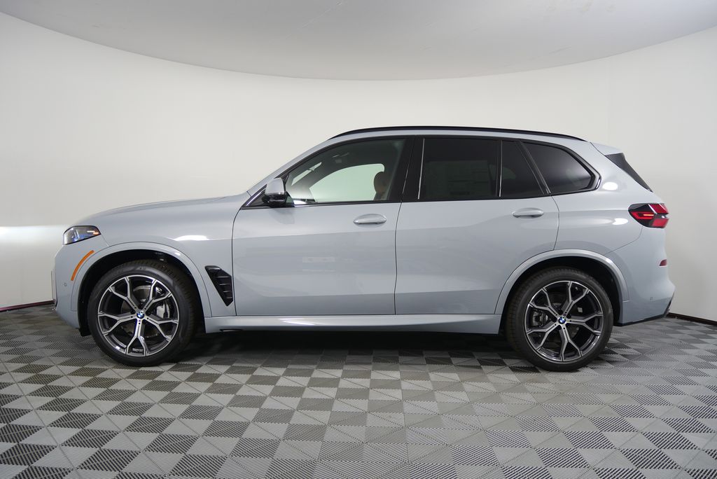 Thumbnail: 2026 BMW X5 - 6
