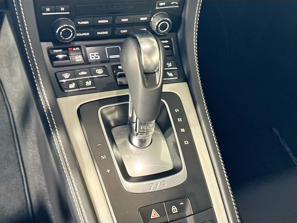 2025 Porsche 718 Boxster GTS