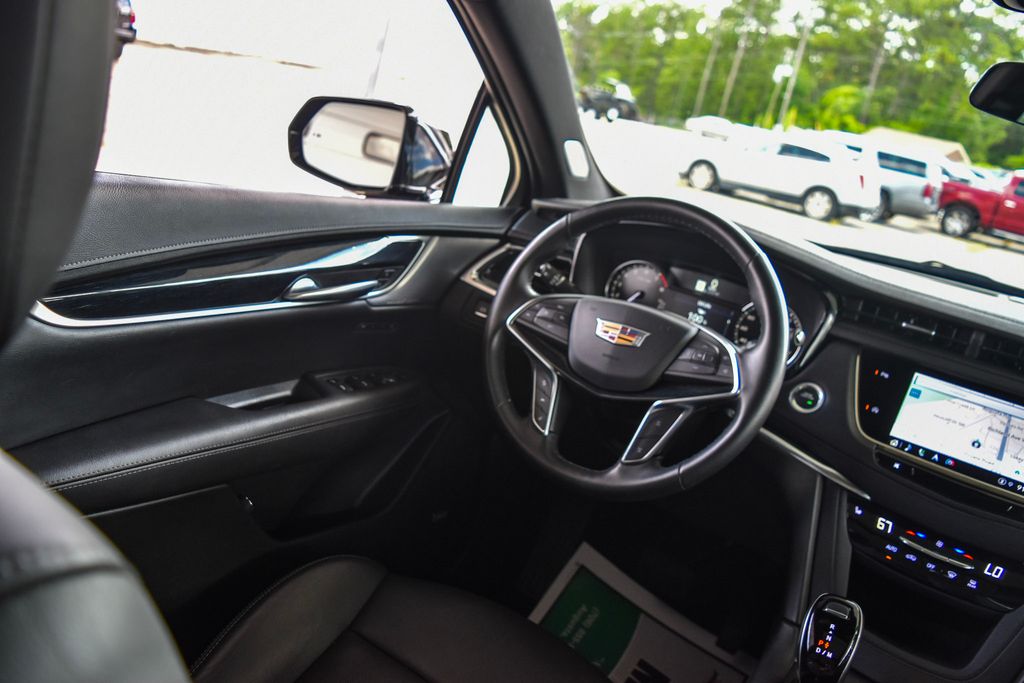 2025 Cadillac XT5 Premium Luxury - Photo 9