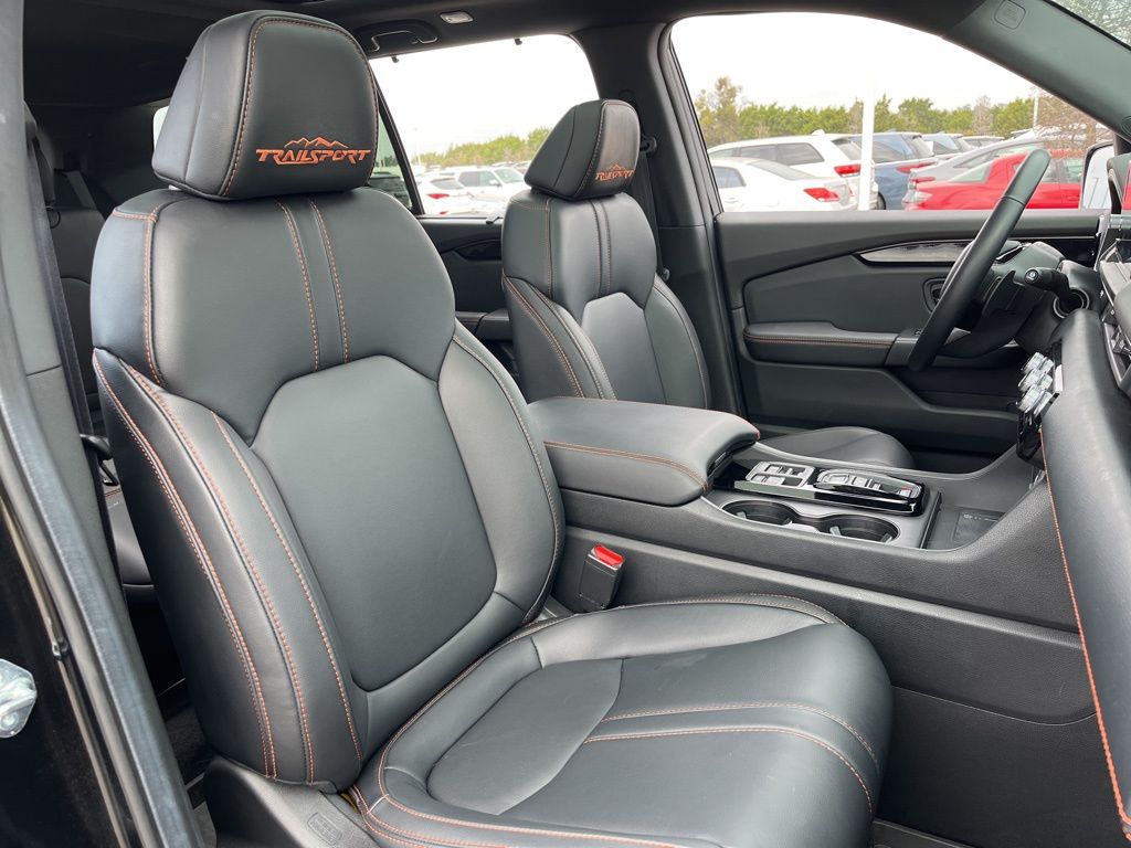 Thumbnail: 2025 Honda Pilot - 30