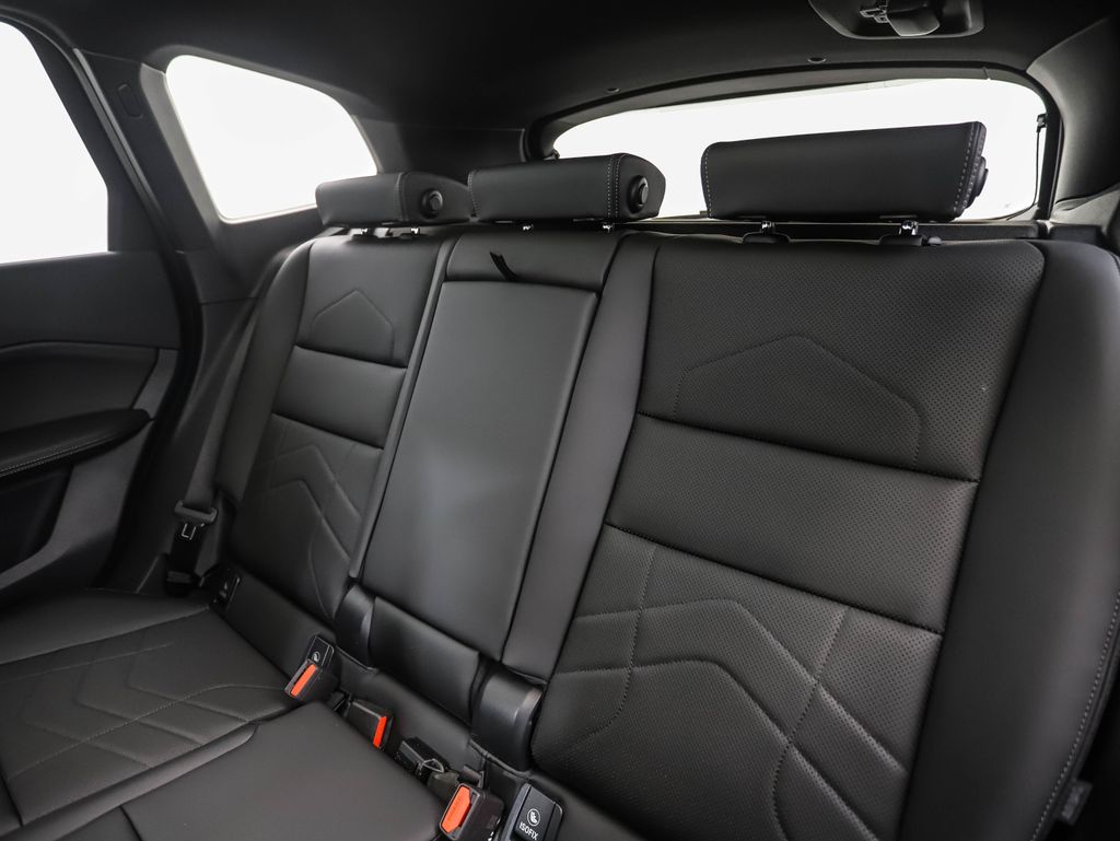 2025 BMW X1 xDrive28i 21