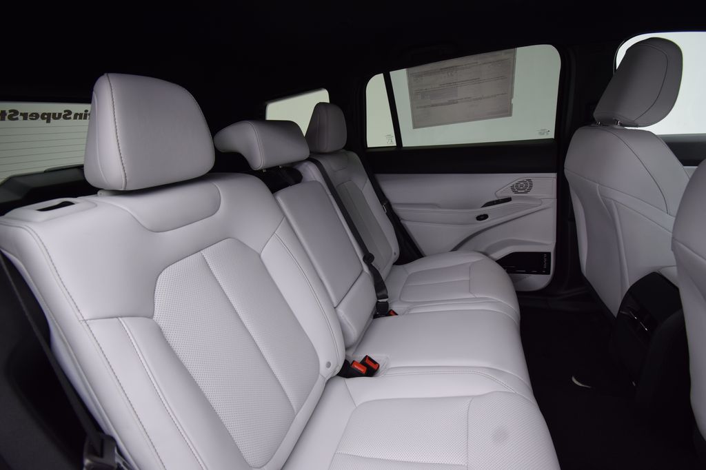 new 2026 Jeep Cherokee car, priced at $42,713