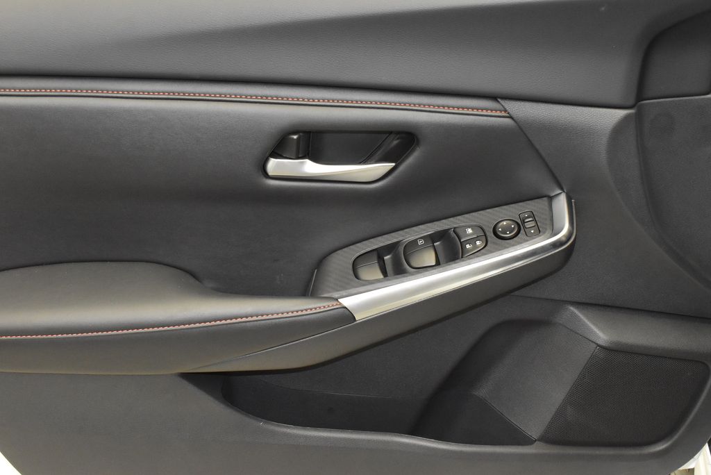 Thumbnail: 2025 Nissan Sentra - 11