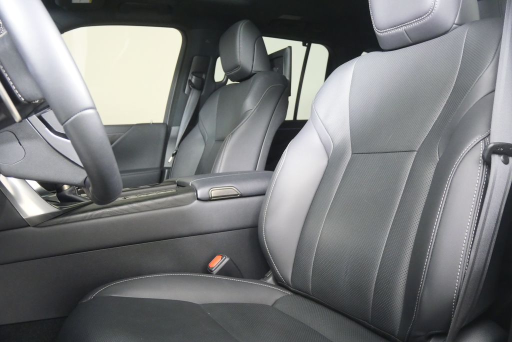 Thumbnail: 2024 Lexus LX - 12