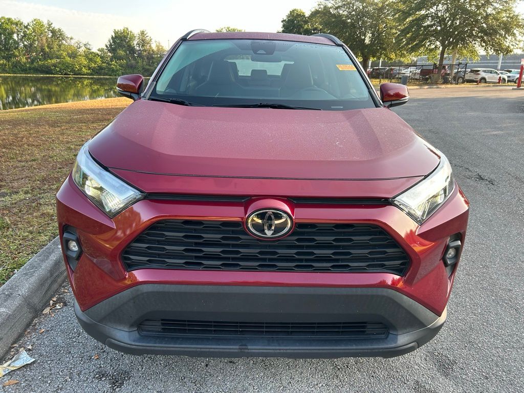 2023 Toyota RAV4 XLE Premium 8