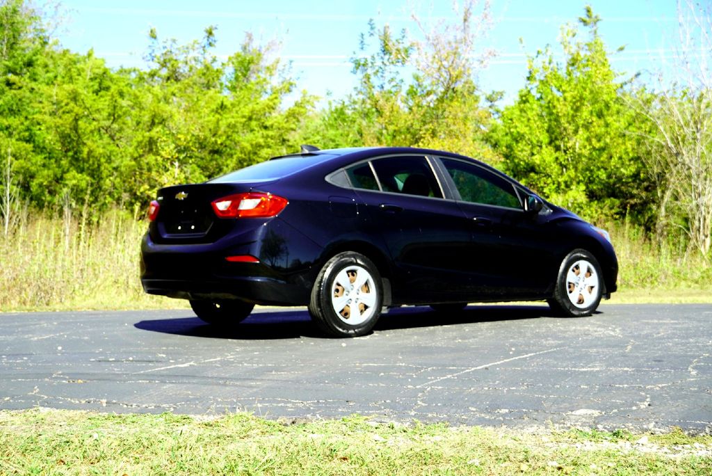 Used Car 2018 Chevrolet Cruze  Ls For Sale Under $12,000 In Taylor, Texas