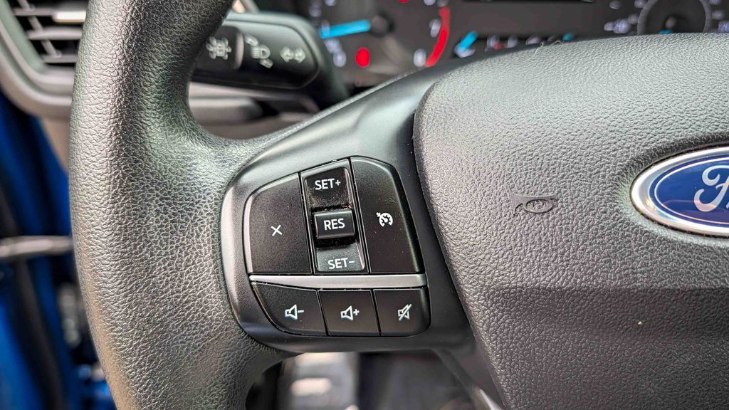 Used 2022 Ford Escape SE 4D Sport Utility